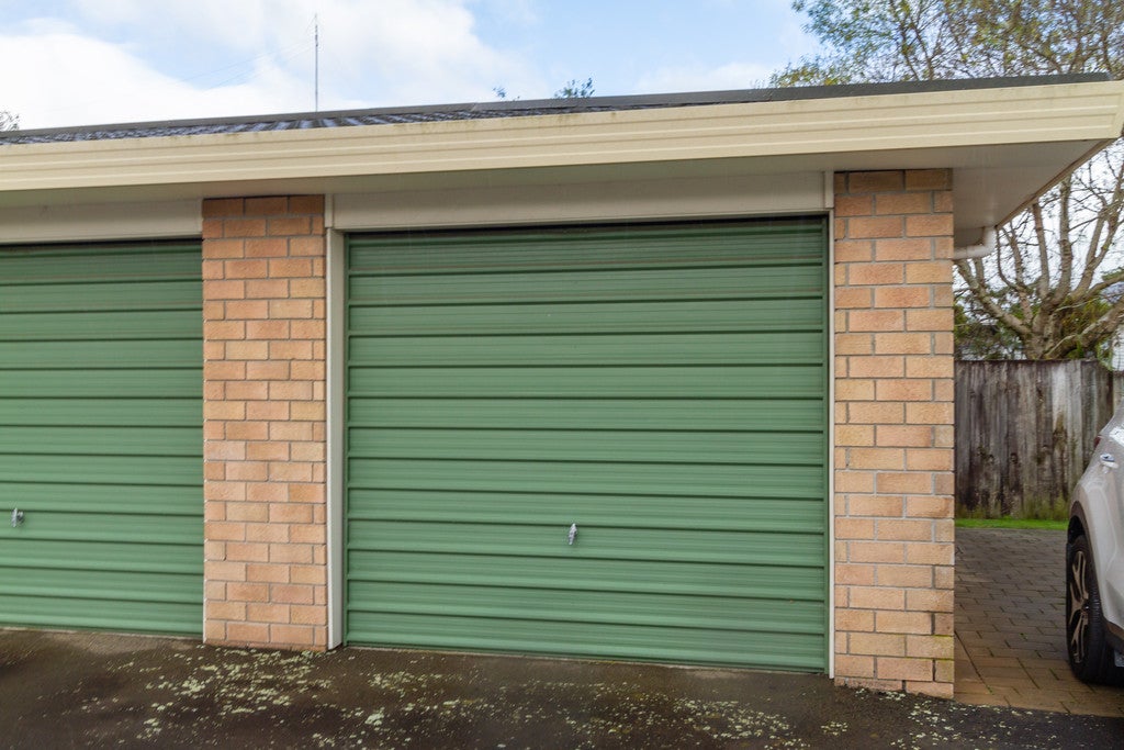 25/17 JOHN ST, TRENTHAM, UPPER HUTT - Carousel 14