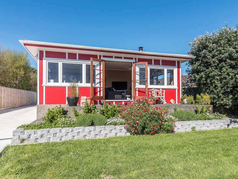 23 Kaka Road, Raumati Beach, Paraparaumu - Carousel 1