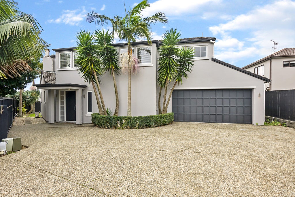 126 Mount Taylor Drive, Glendowie, Auckland - Carousel 1