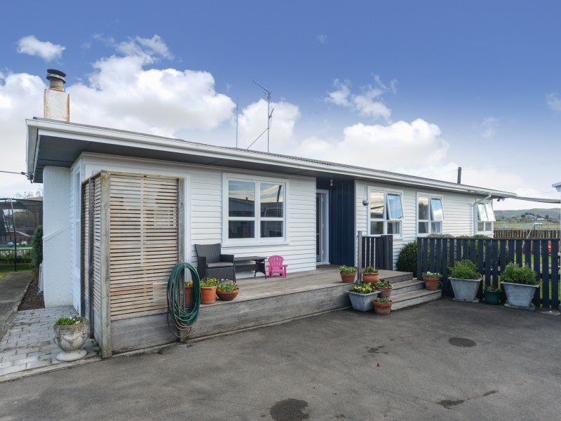 13 Wilder Street, Waipukurau, Waipukurau - Carousel 2