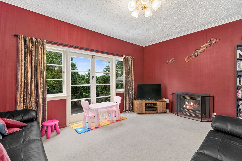 8 Ashley Street, Glenholme, Rotorua - Carousel 2
