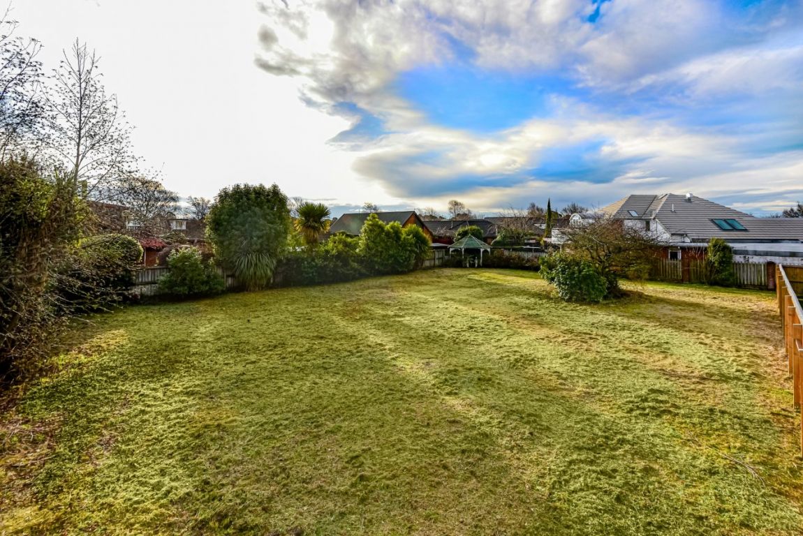 10 Thoresby Mews, Avonhead, Christchurch - Carousel 1