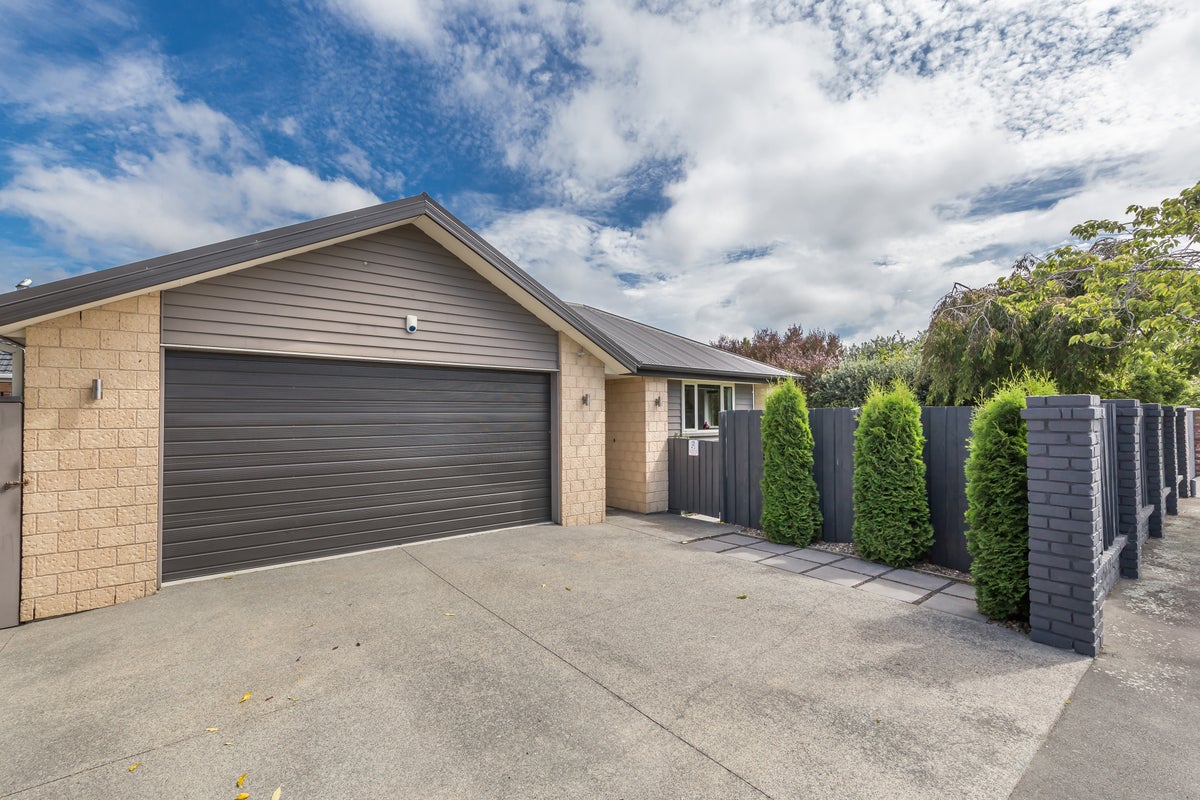 78A Daniels Road, Redwood, Christchurch - Carousel 1