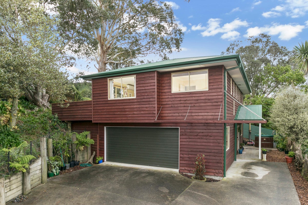 1/7 Wiriana Place, Stanmore Bay, Whangaparaoa - Carousel 1