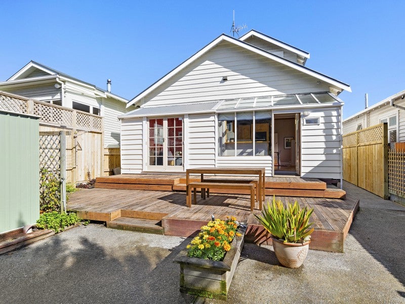 111 Daniell Street, Newtown, Wellington - Carousel 1