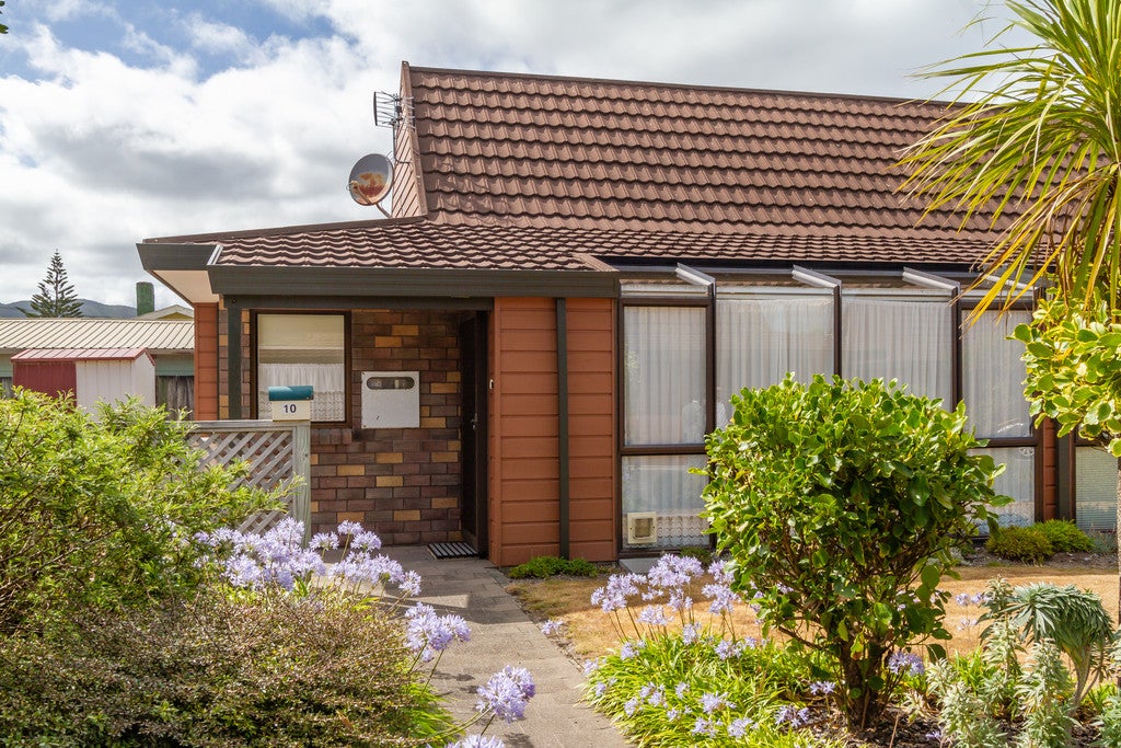 10/18 King Street, Petone, Lower Hutt - Carousel 1