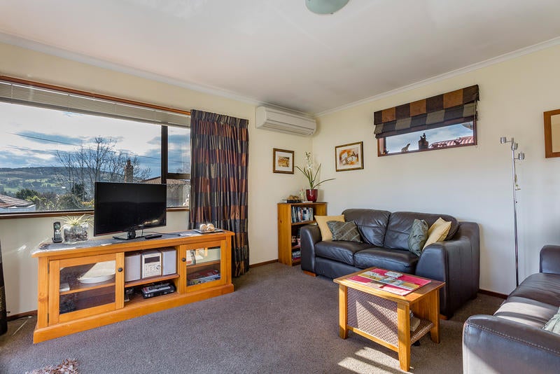 61A Passmore Crescent, Maori Hill, Dunedin - Carousel 2
