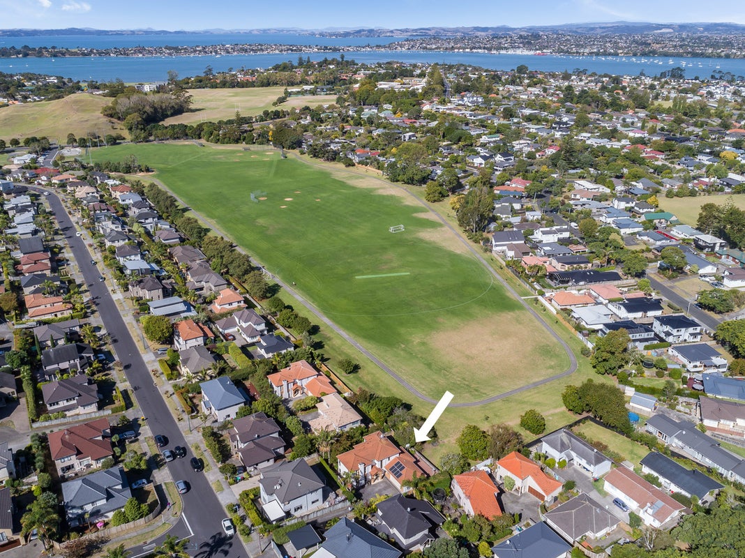 35 Esperance Road, Glendowie, Auckland - Carousel 2