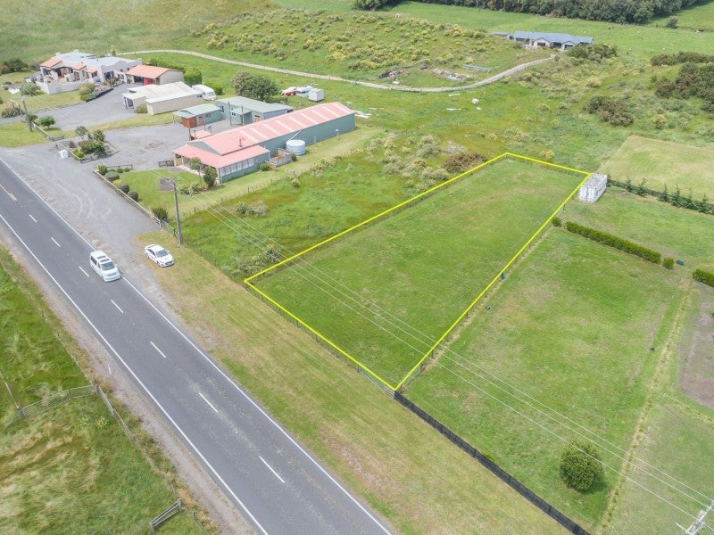 21 Waitarere Beach RD, Waitarere, Levin - Carousel 2