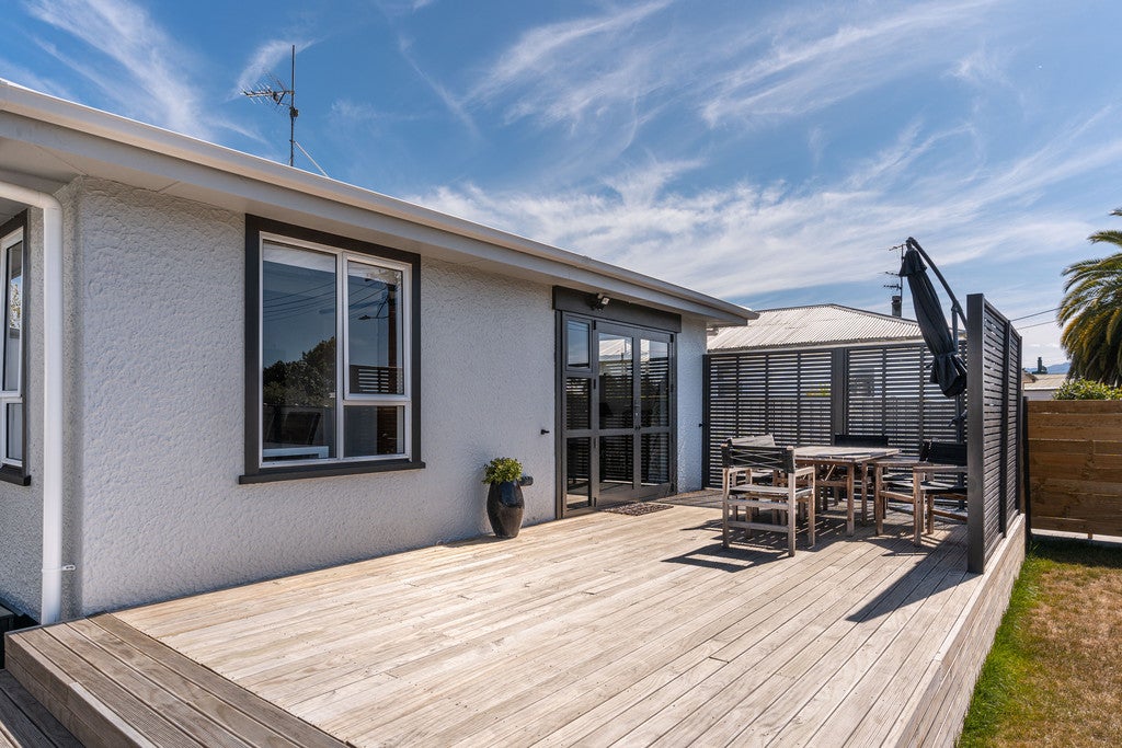 7 Devon Street, Solway, Masterton - Carousel 2