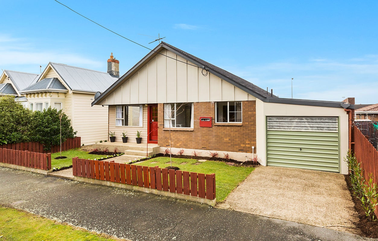 7 Normanby Street, Saint Kilda, Dunedin - Carousel 1