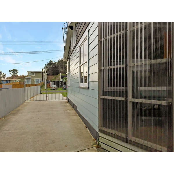 69 Koputara Road, Himatangi Beach, Foxton - Carousel 26