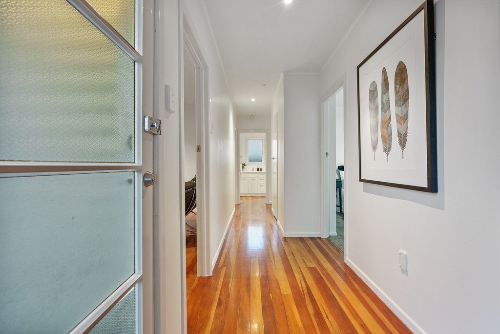 13 Albert Road, Kelston, Auckland - Carousel 2