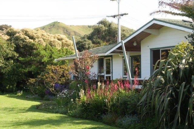 17 Lloyd George Road, Wainui, Gisborne - Carousel 2