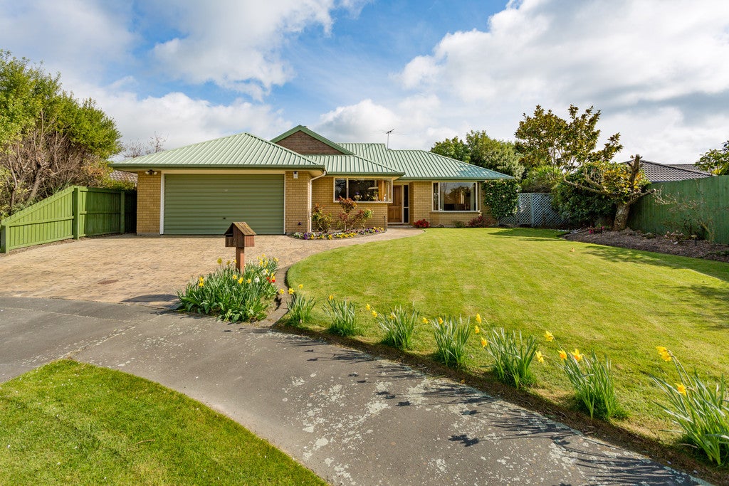 14 Cataluna Place, Hei Hei, Christchurch - Carousel 1
