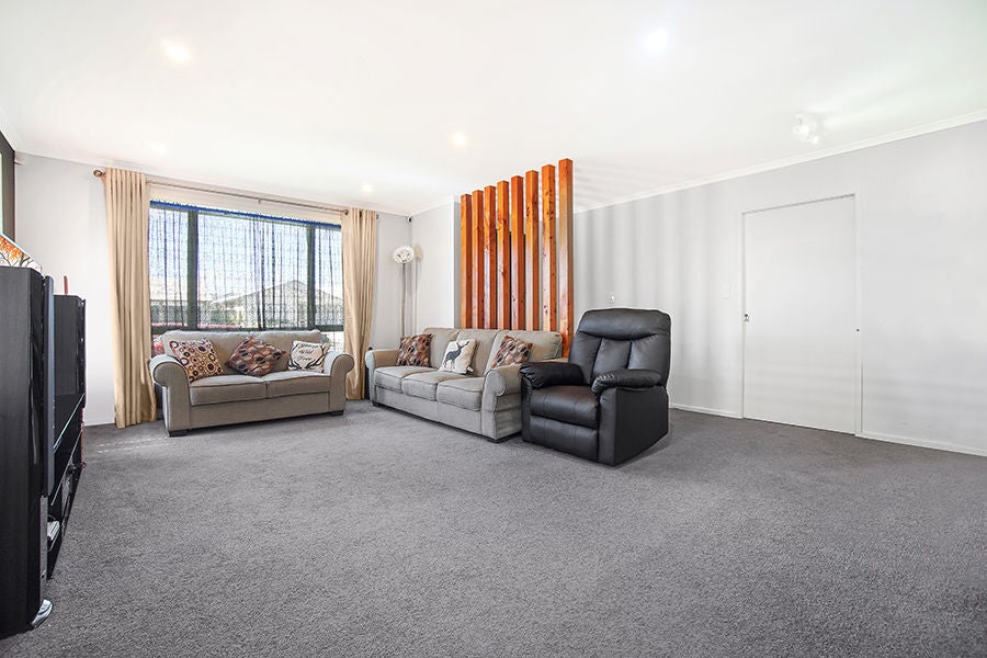 72 Arion Road, Takanini, Auckland - Carousel 2
