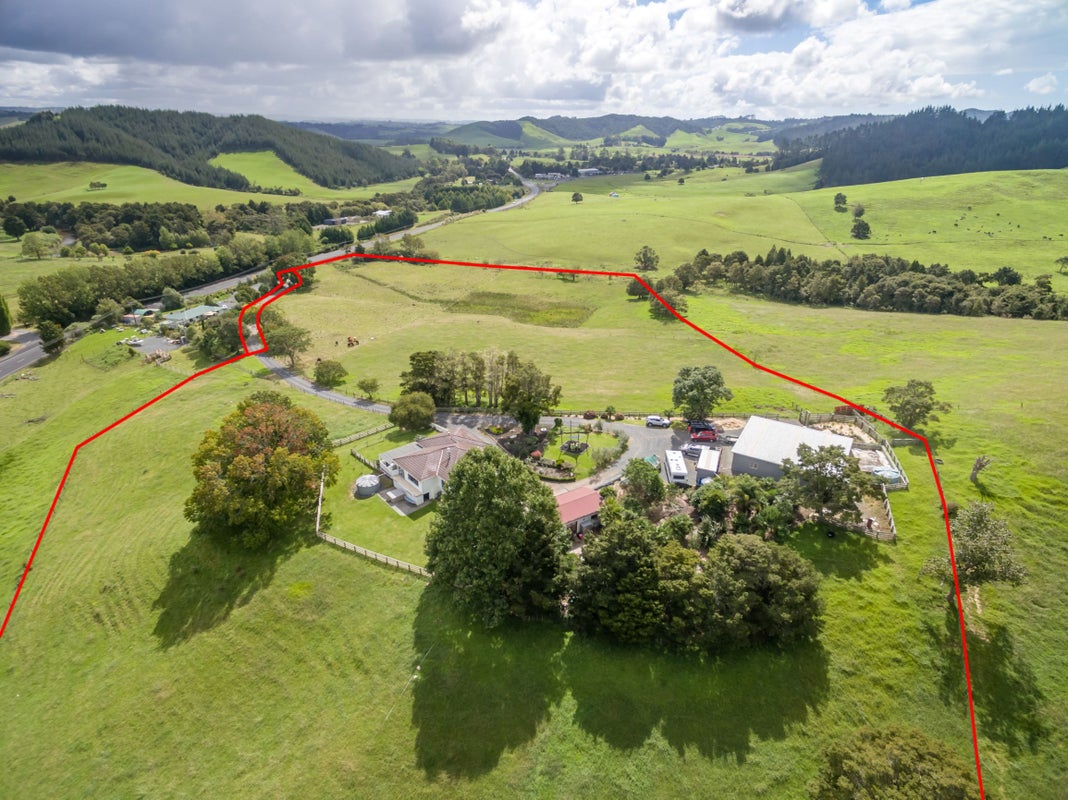 704B State Highway 10, Oromahoe, Kerikeri - Carousel 2