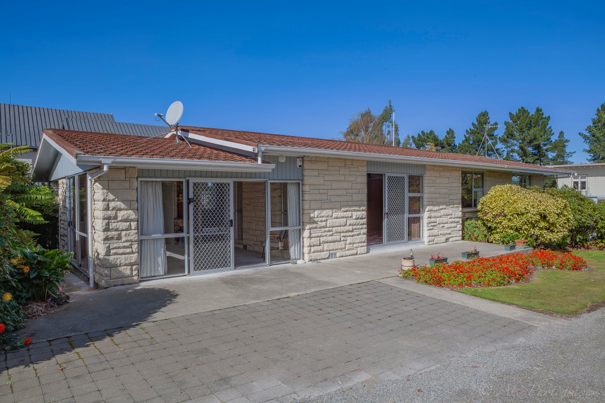 2B Claremont Road, Gleniti, Timaru - Carousel 1