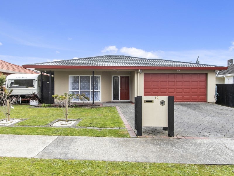 12 Kawatiri Grove, Wainuiomata, Lower Hutt - Carousel 1