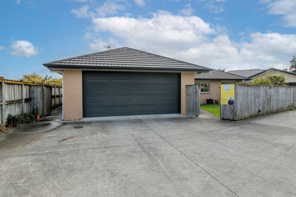 16A Bertelsen Court, Otaki - Carousel 15