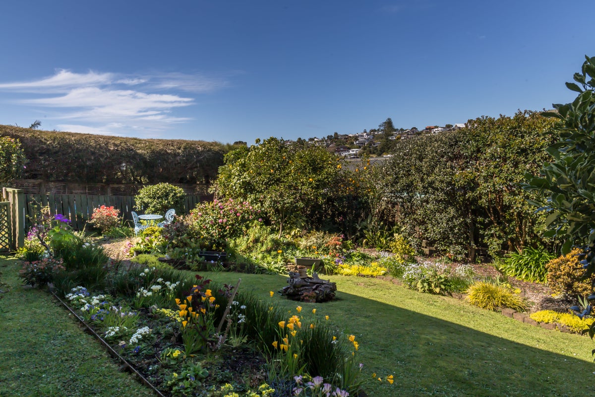 2/3 Elgin Place, Red Beach, Whangaparaoa - Carousel 19