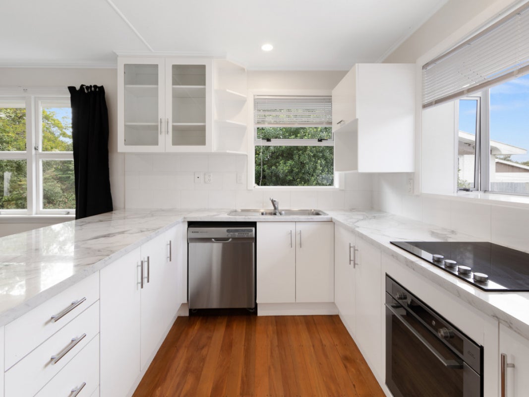 23 Glenroy Crescent, Springlands, Blenheim - Carousel 2