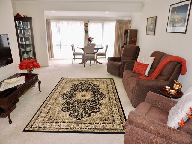 4/42 Main Road, Tawa, Wellington - Carousel 2