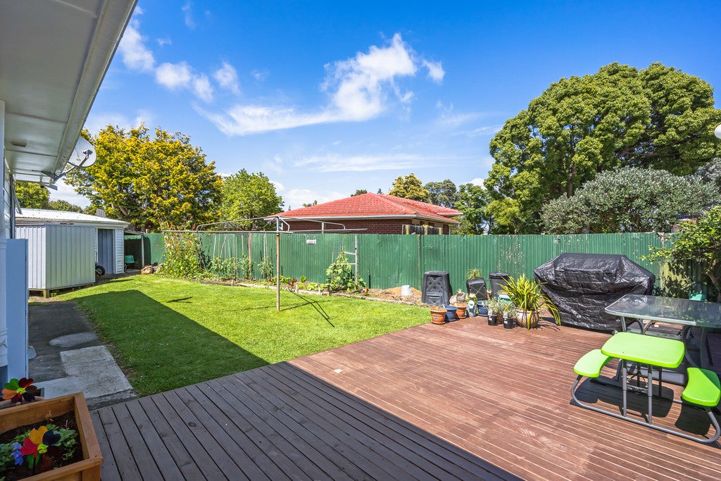 16 Awakino Place, Manurewa, Auckland - Carousel 2