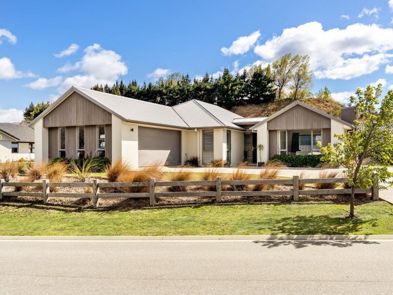 3 Oxfordshire Avenue, Lower Shotover, Queenstown - Carousel 2