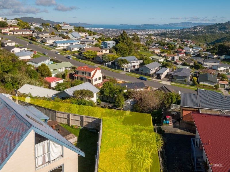 9A Tarras Grove, Kelson, Lower Hutt - Carousel 1