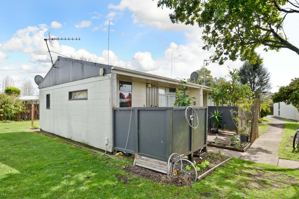 16/22 Riverlea Road, Riverlea, Hamilton - Carousel 2