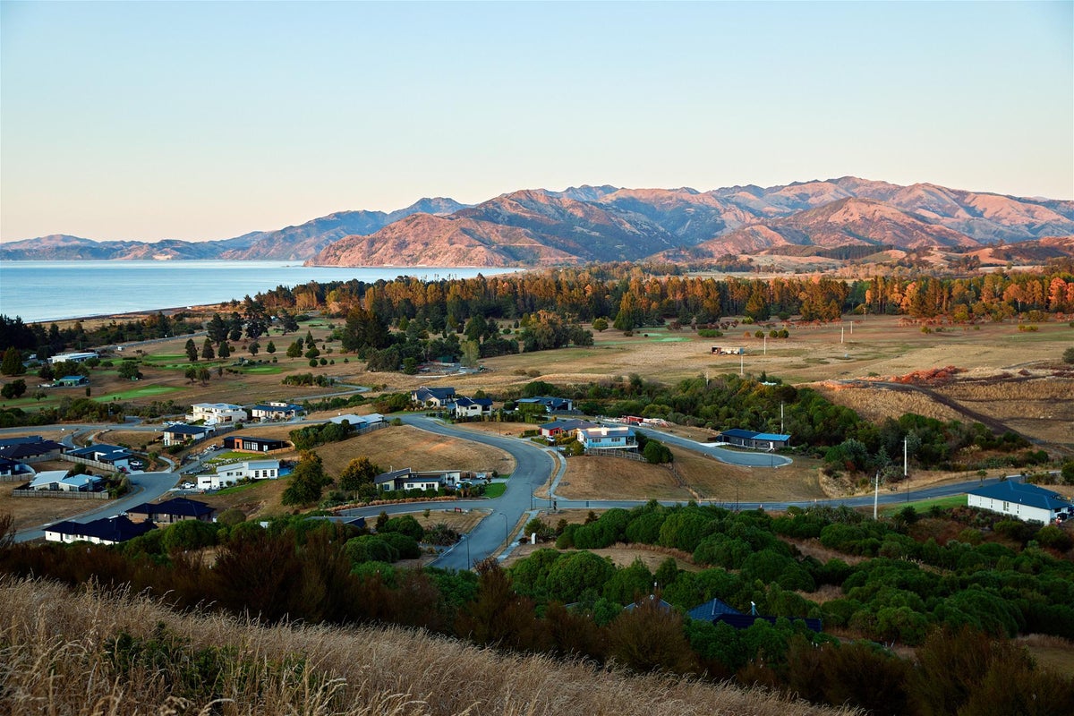 13 Clemett Court, Kaikoura Flat, Kaikoura - Carousel 2