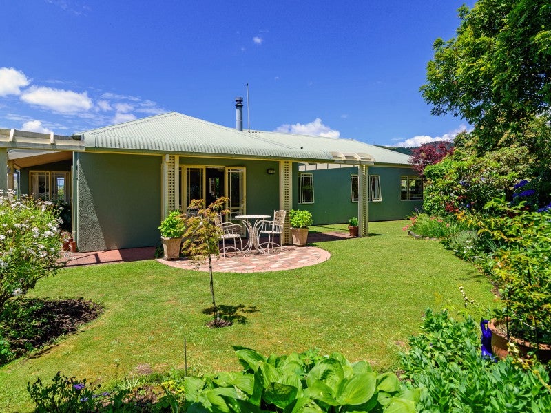 4 Everard Place, Ngongotaha, Rotorua - Carousel 1