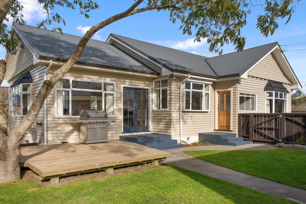 20A Bentley Street, Russley, Christchurch - Carousel 2