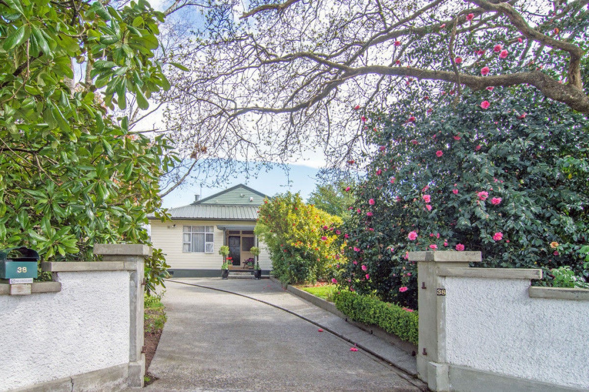 38 French Street, Lansdowne, Masterton - Carousel 1