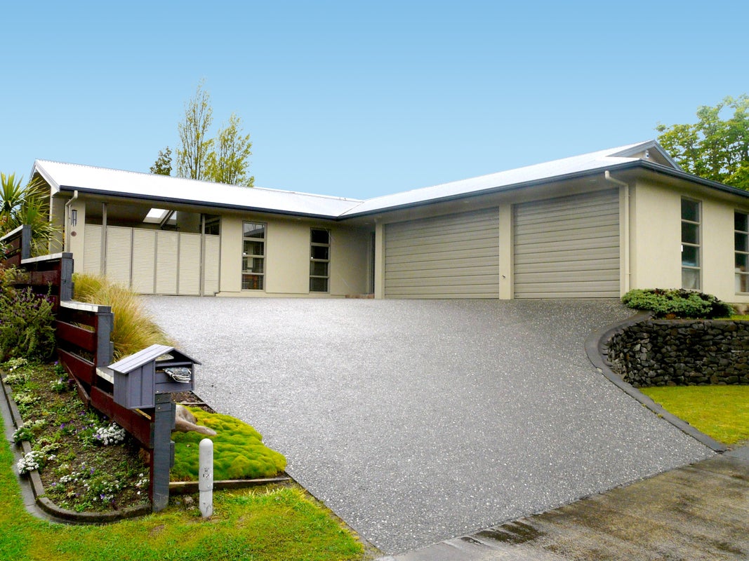 84 Hudson Street, Riverlea, Hamilton - Carousel 1