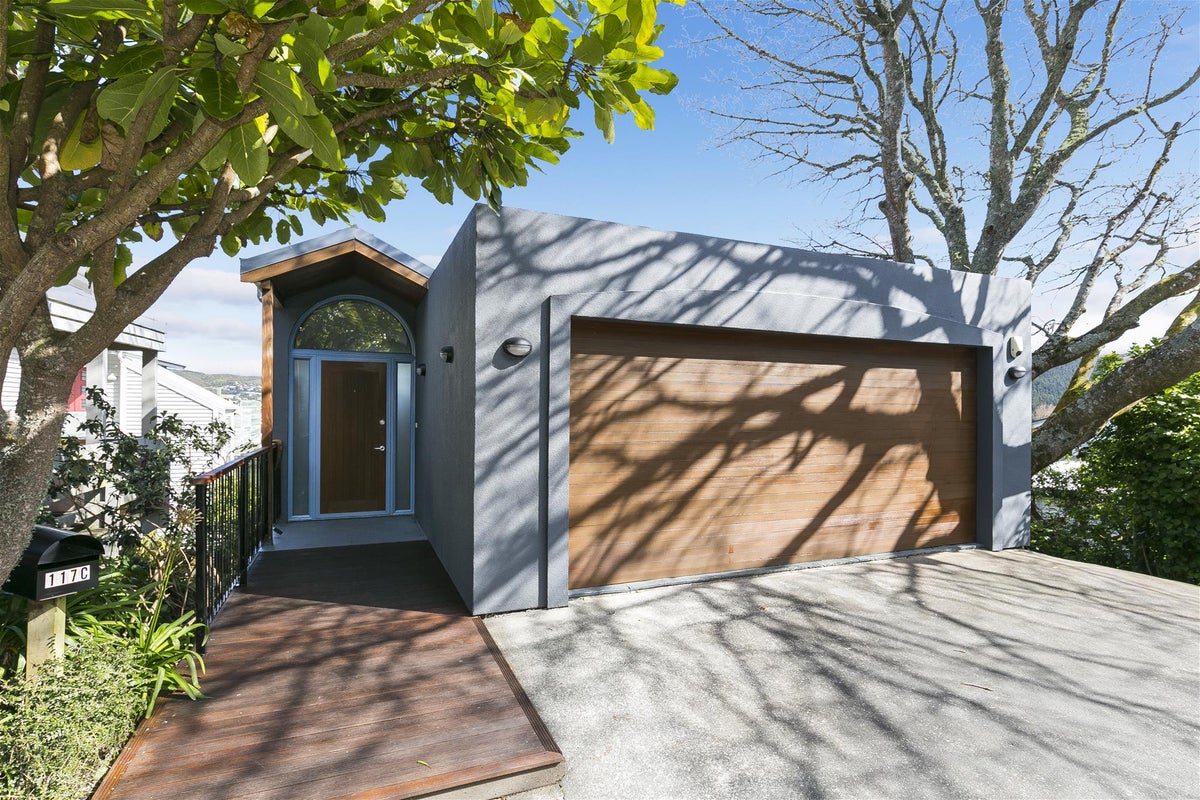 117C Pembroke Road, Wilton, Wellington - Carousel 1