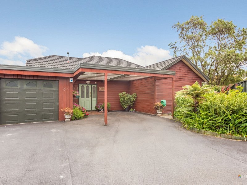 6A Harley Grove, Boulcott, Lower Hutt - Carousel 1