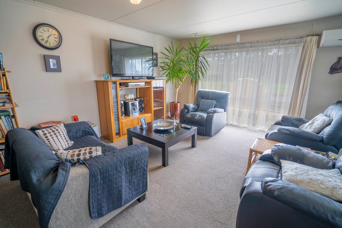 217 Ball Street, Kingswell, Invercargill - Carousel 2