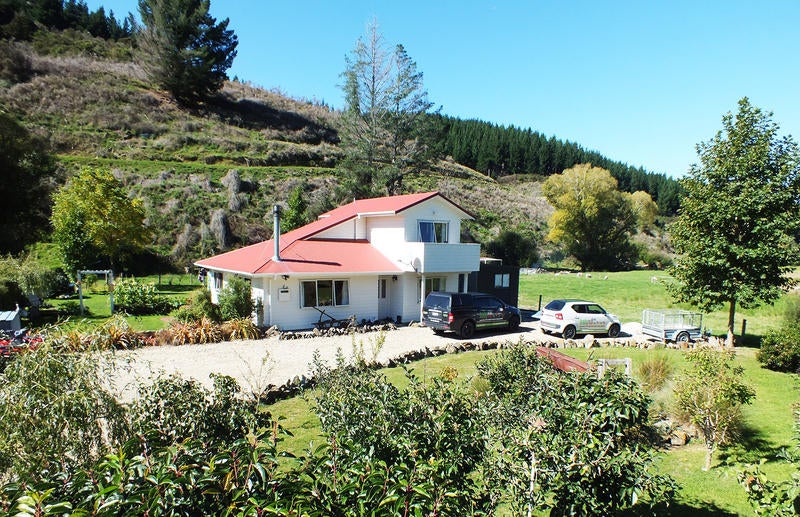 88 Gabriels Gully Road, Lawrence - Carousel 1