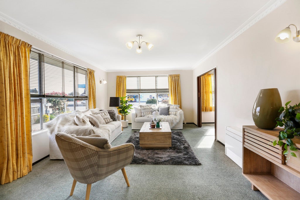 1/90 Lincoln Road, Hillmorton, Christchurch - Carousel 1