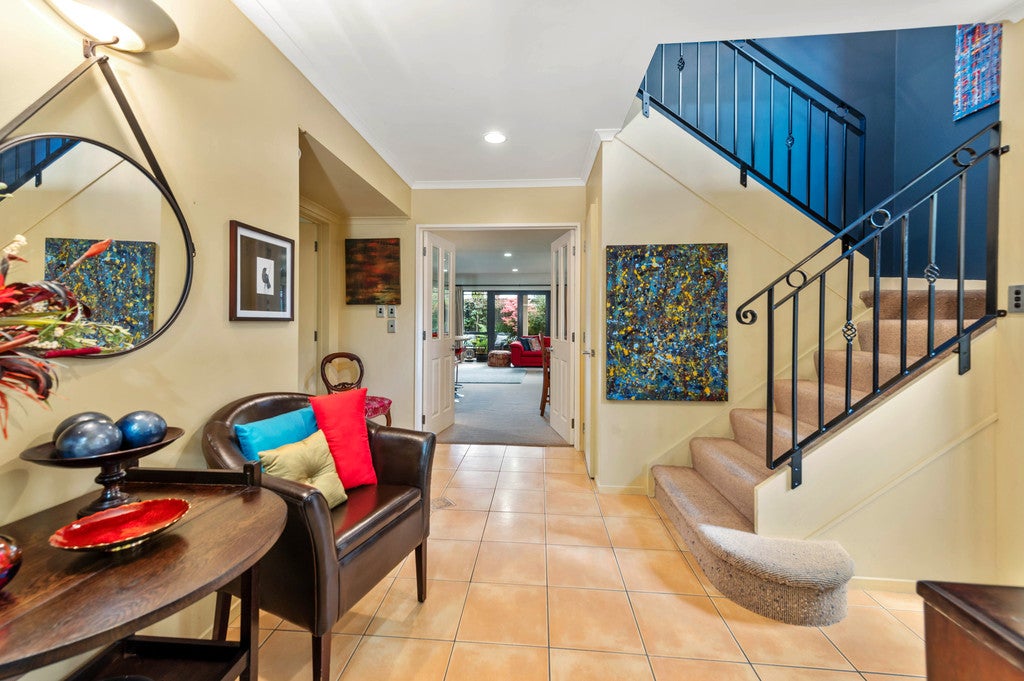 16B High Street, Glenholme, Rotorua - Carousel 1