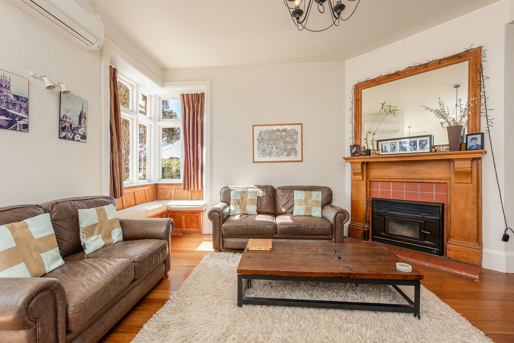 81 Standen Street, Karori, Wellington - Carousel 2