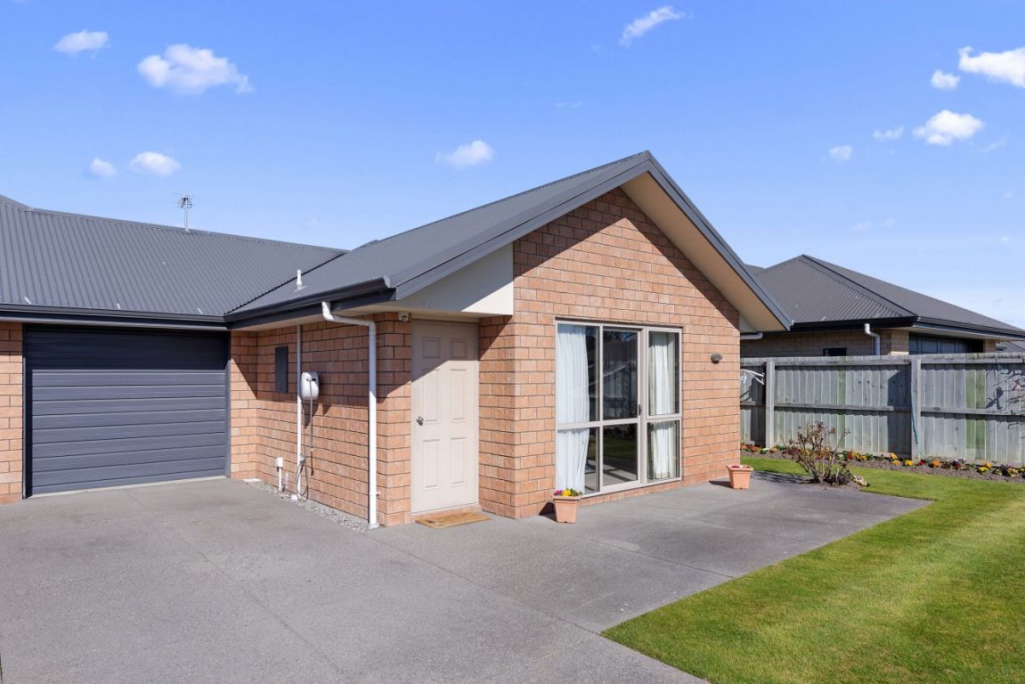 2 Jackmin Lane, Burwood, Christchurch - Carousel 1