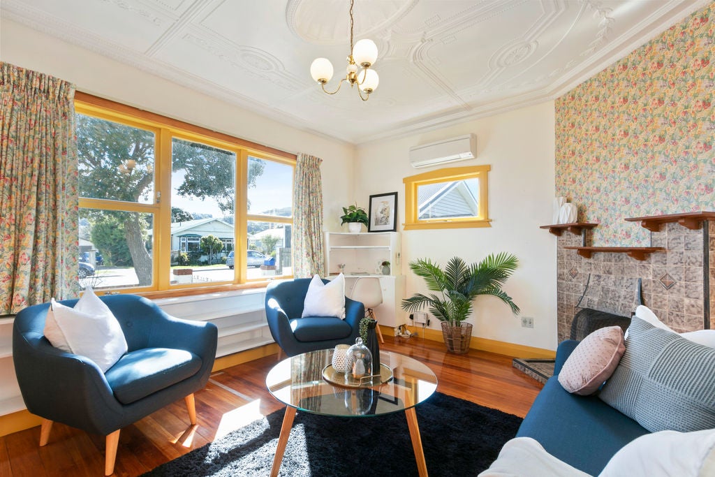 132 William Street, Petone, Lower Hutt - Carousel 2