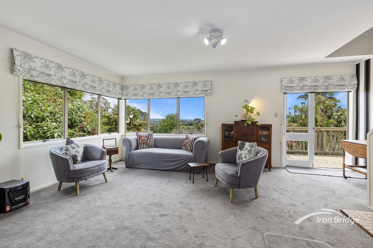 2/34 Aeroview Drive, Beach Haven, Auckland - Carousel 2