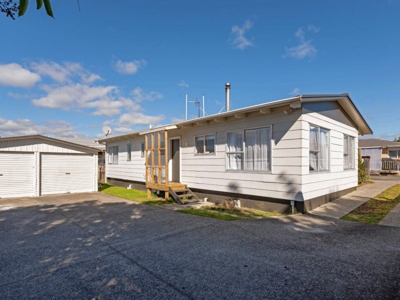 7B Roosevelt Road, Western Heights, Rotorua - Carousel 1