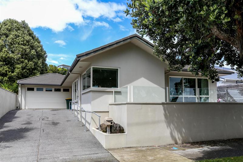 67 Whiteley Street, Moturoa, New Plymouth - Carousel 2