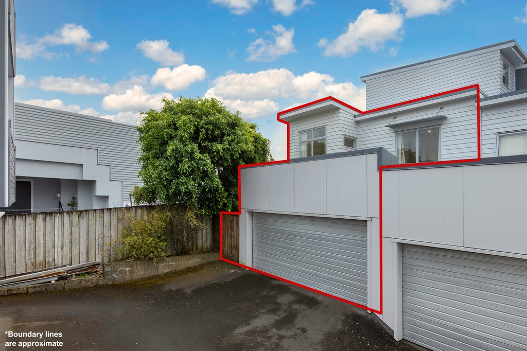 8/3 Wagener Place, Mount Albert, Auckland - Carousel 1
