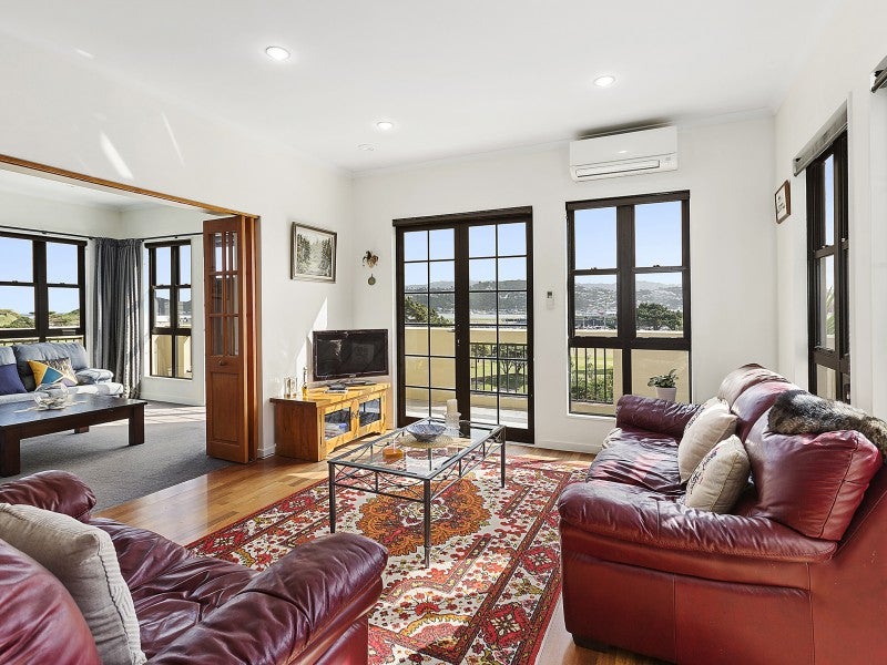 15 Bunker Way, Strathmore Park, Wellington - Carousel 2